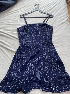 (Category: ) located in . Submitted by ann_092_bd (Listing ID 1034922794, Image 1). Description: .