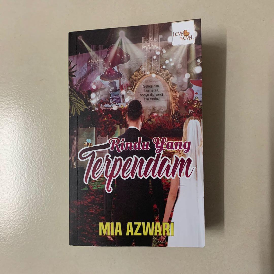Novel Melayu Rindu Yang Terpendam Books Stationery Books On Carousell