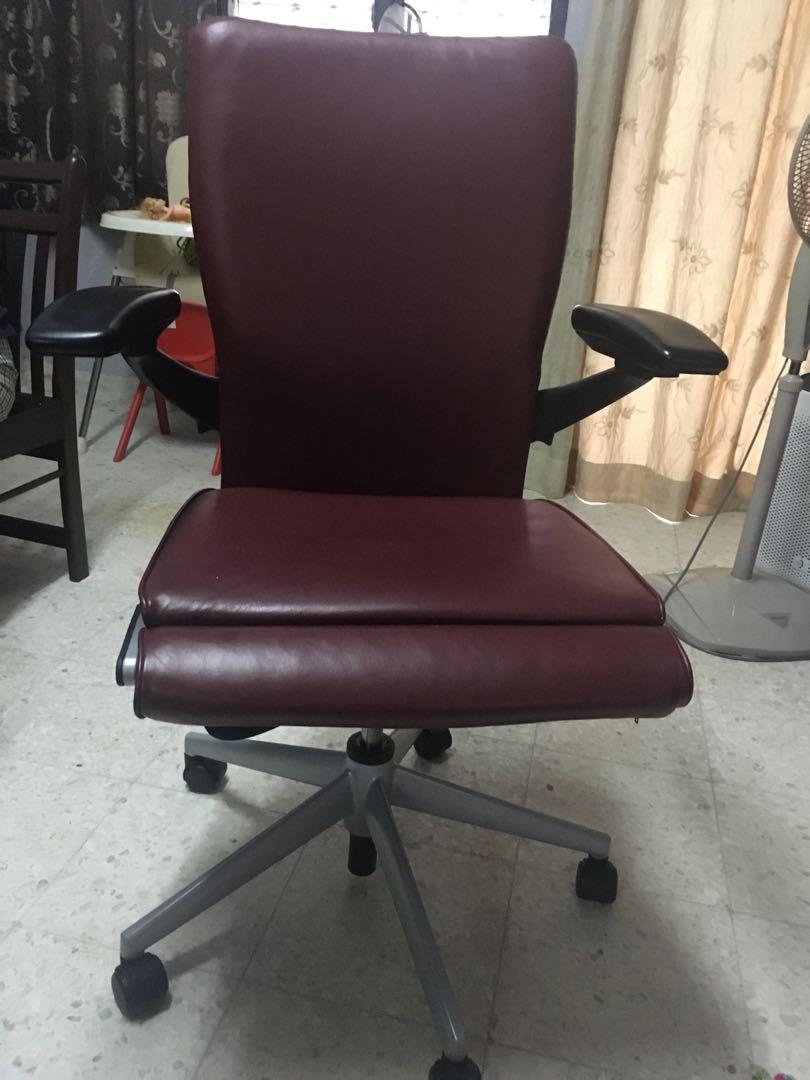 Haworth x99 hot sale executive chair