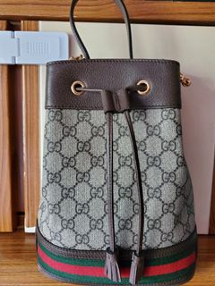 （分類：）位於 。 由 thi5i5 提交（商品編號 1034976333，圖片 1）。簡介： 。