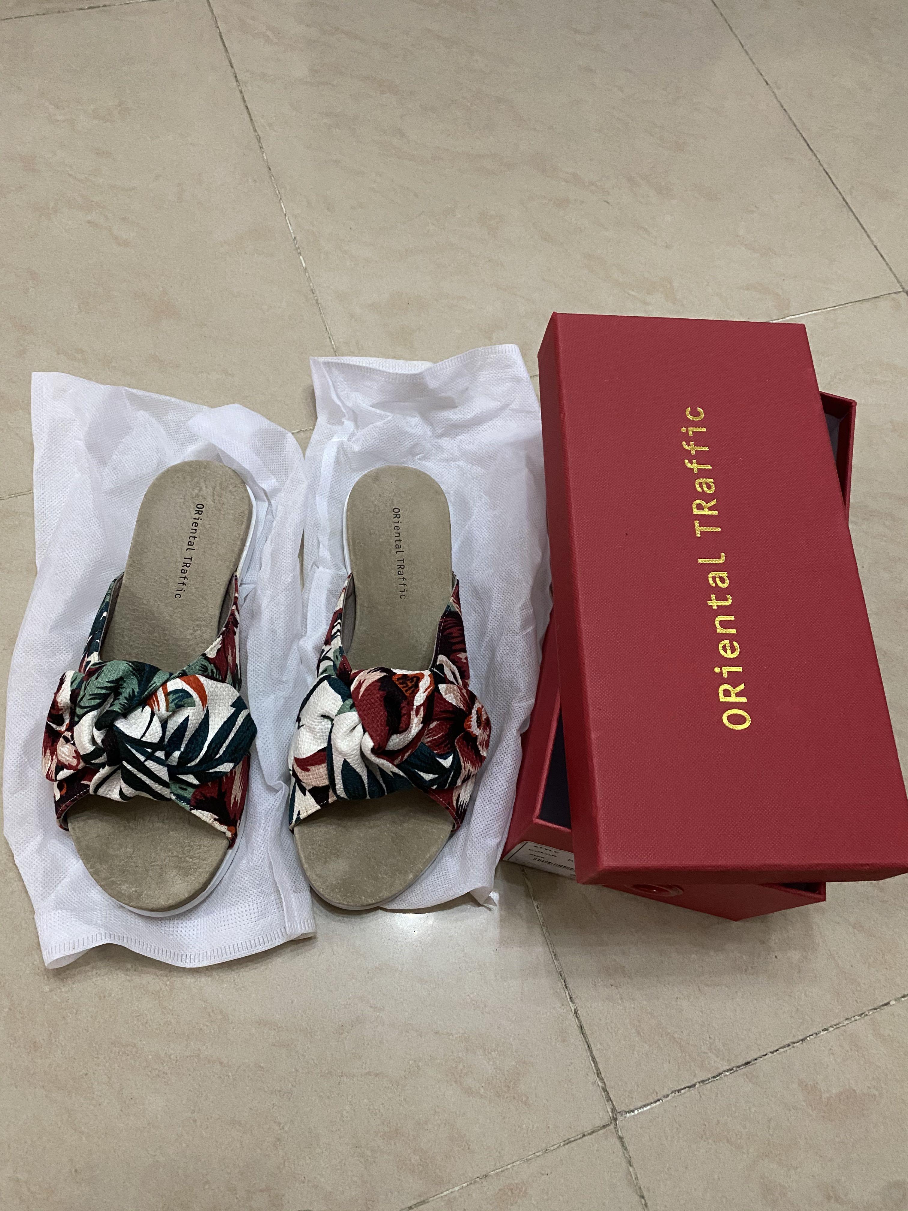 全新oriental Traffic 拖鞋 女裝 女裝鞋 Carousell