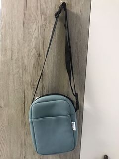 （分類：）位於 。 由 wingyeewong 提交（商品編號 1035005046，圖片 1）。簡介： 。