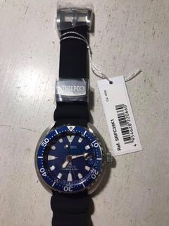 (Category: ) located in . Submitted by seikowatchfactory (Listing ID 1034917705, Image 1). Description: .