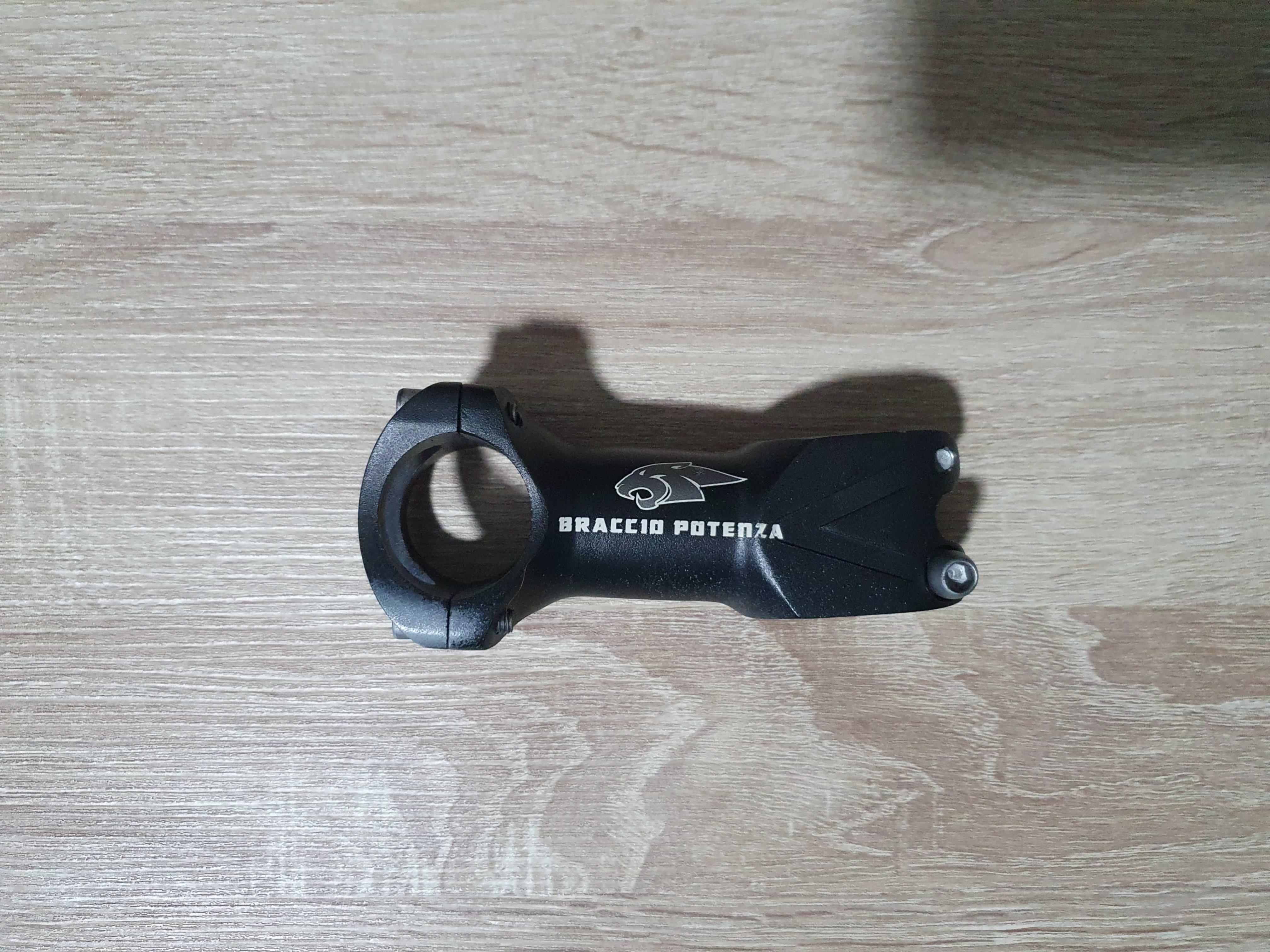 mongoose stem