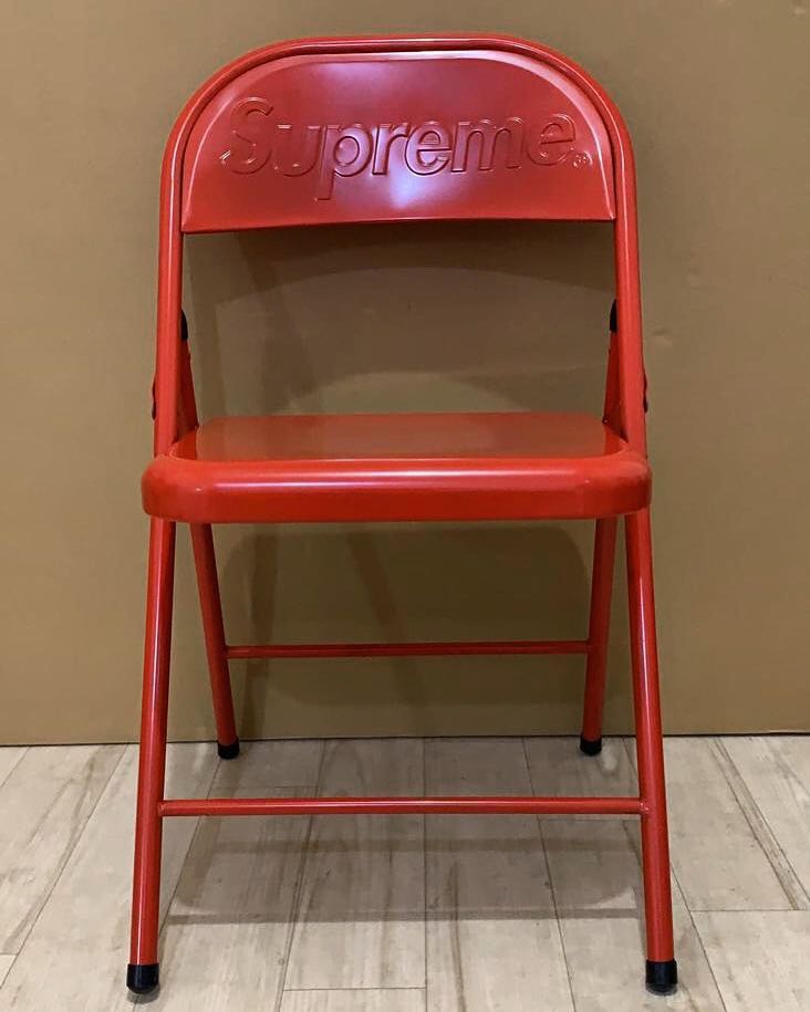 今季一番 supreme metal folding chair red eurocursions.com