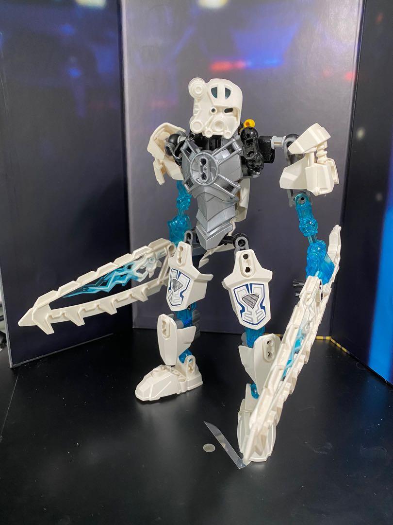 Lego on sale bionicle reboot