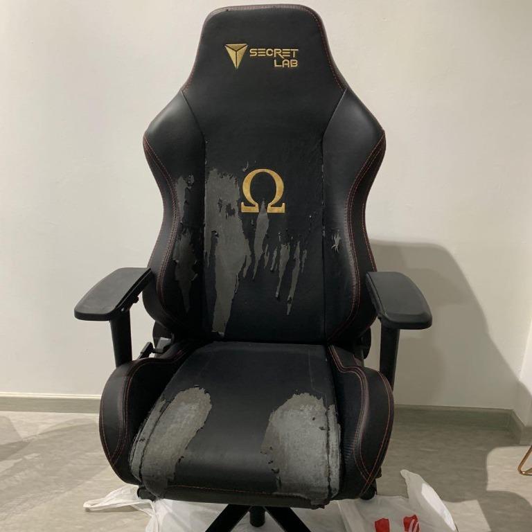 Used Secret lab omega stealth 1st gen not actual pic Furniture