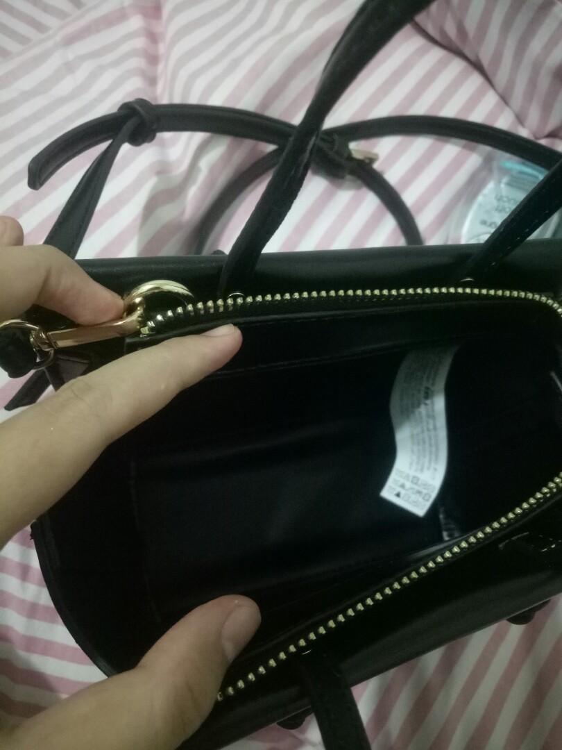 Zara deals phantom bag