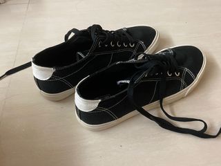 （分類：）位於 。 由 y5562 提交（商品編號 1035142659，圖片 1）。簡介： 。