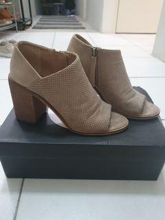 Ankle boots size 6