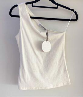 Atmos&Here One Shoulder White Top