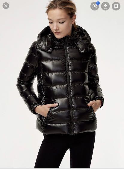 ARITZIA BABATON HUDSON PUFFER Women s Fashion Clothes on Carousell