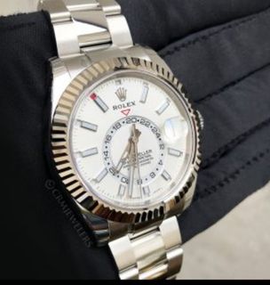 (Category: ) located in . Submitted by tudorbbchrono (Listing ID 1035237894, Image 1). Description: .