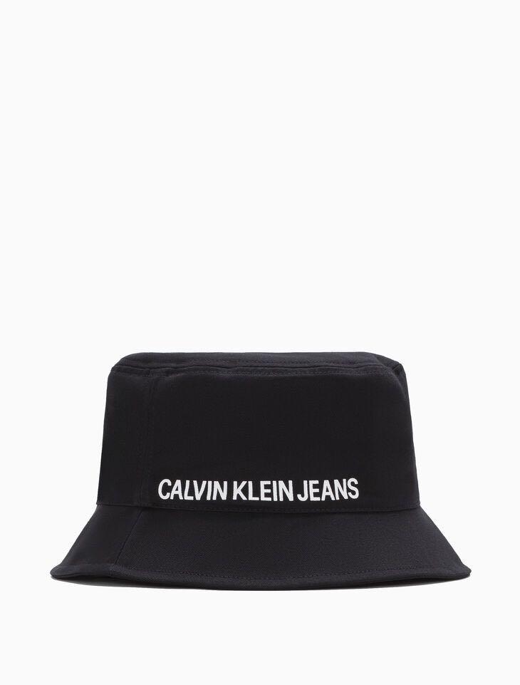 CalvinKlein Bucket Hat ( Size L/XL