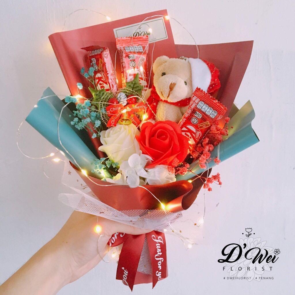 Chocolate Bouquet in box, Hobbies & Toys, Stationery & Craft, Handmade  Craft on Carousell