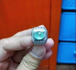 (Category: ) located in . Submitted by lukewalterj (Listing ID 1035146654, Image 1). Description: .