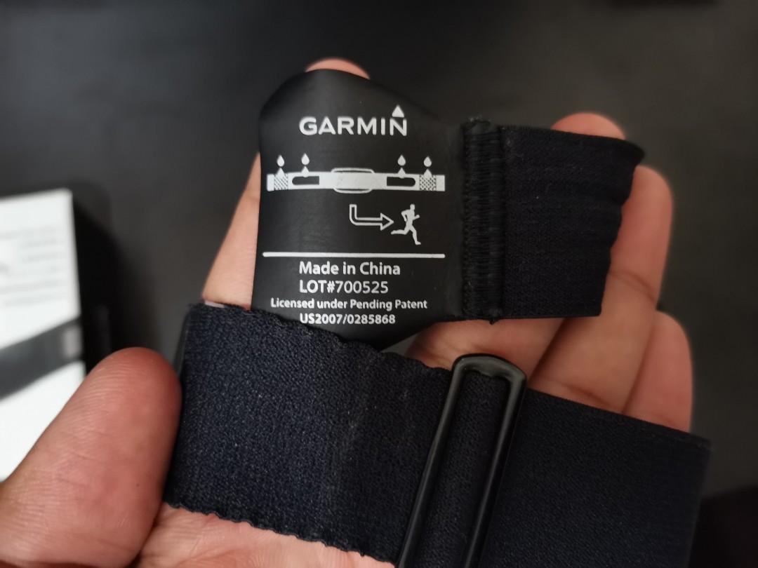 Garmin Premium Heart Rate Monitor plus 2 additional Straps, Mobile