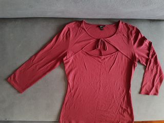 (Category: ) located in . Submitted by mtqtt (Listing ID 1035266052, Image 1). Description: .