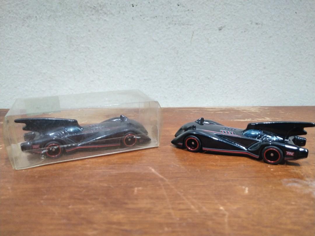 hot wheels batmobile sth