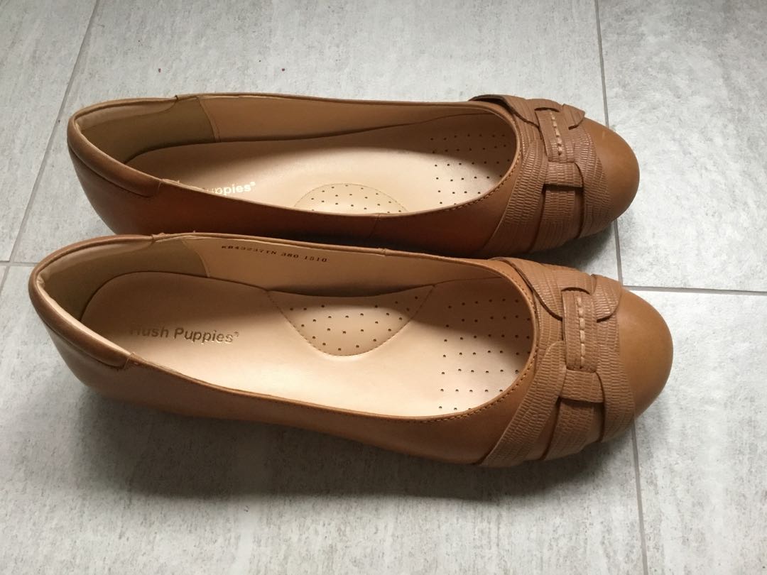 Hush puppies cheap ladies flat shoes