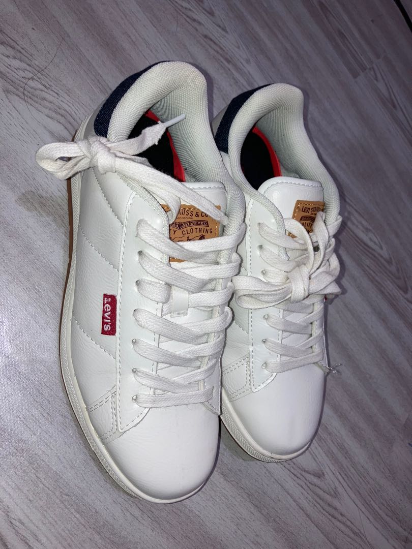Levis white shoes, Men's Fashion, Footwear, Sneakers on Carousell