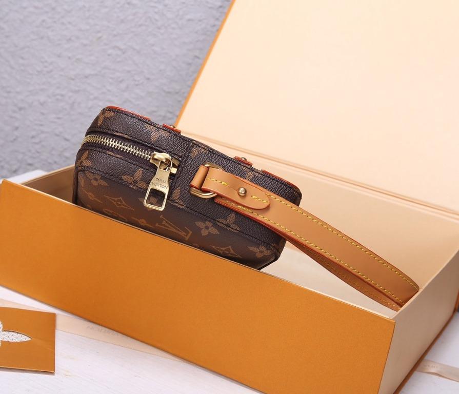 Louis Vuitton MONOGRAM MACASSAR 2020 SS Clutch box (M20252)