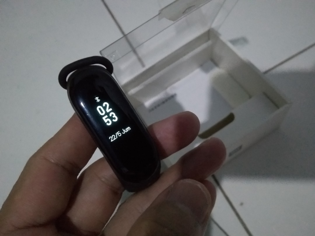 Mi Band 3 Ori Dr Xiaomi Fesyen Pria Aksesoris Lainnya Di Carousell