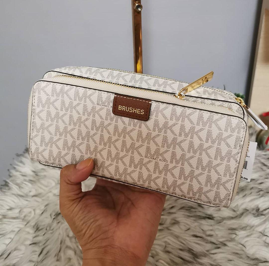 Michael kors makeup kit clearance