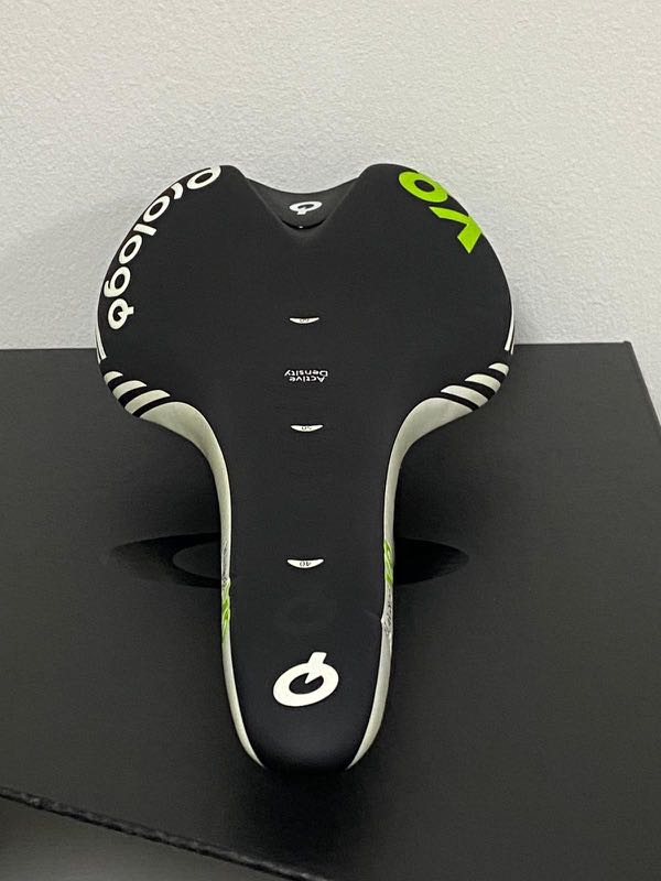 NEW Prologo Nago Evo X8 Saddle (Road Bike, MTB), Sports Equipment