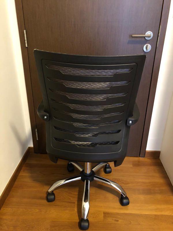 Office Chair Under 30, Furniture & Home Living, Furniture, Chairs on