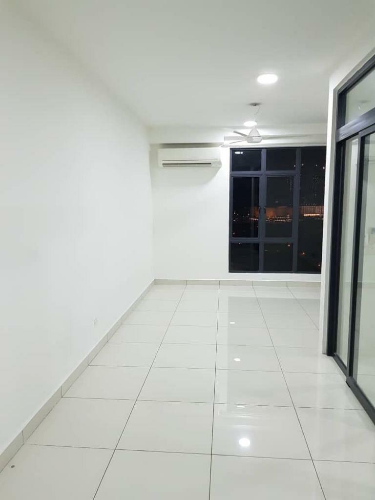 One Tebrau Apartment Johor Bahru Town Near Ciq Low Deposit Property Rentals On Carousell