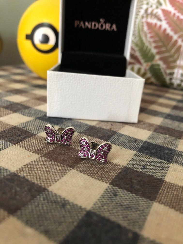 PANDORA Disney Minnie s Sparkling Bow Stud Earrings