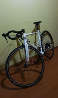 (Category: ) located in . Submitted by mtb_384 (Listing ID 1035203254, Image 1). Description: .