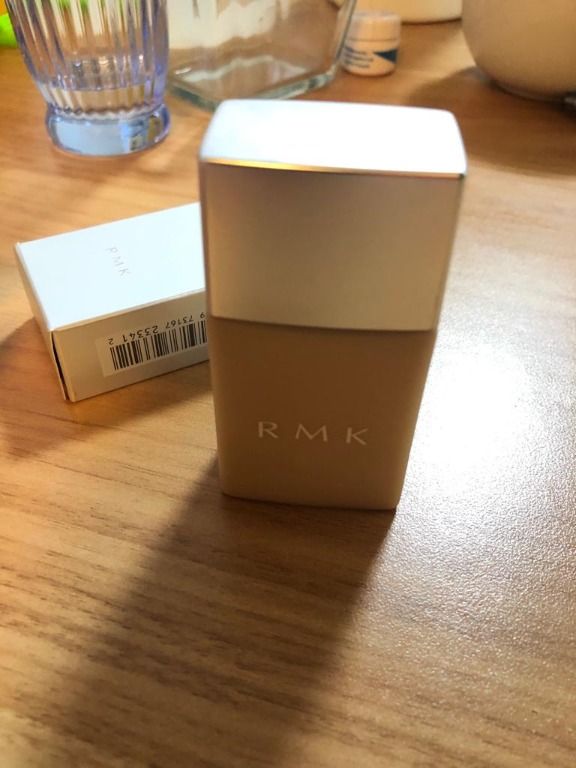 rmk uv liquid foundation