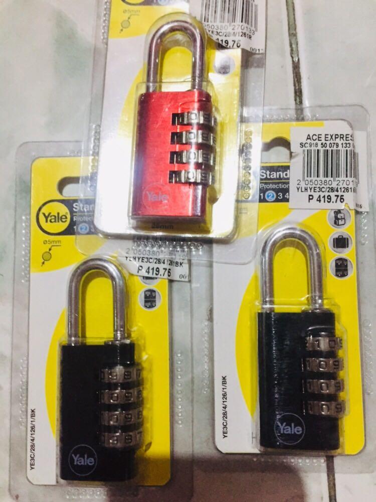 SALE!! Yale Digital Locks (Category: Locks, Doors & Gates) located in Santa Rosa. Submitted by amnebre (Listing ID 1035193562, Image 1). Description: Price range 350-450 .