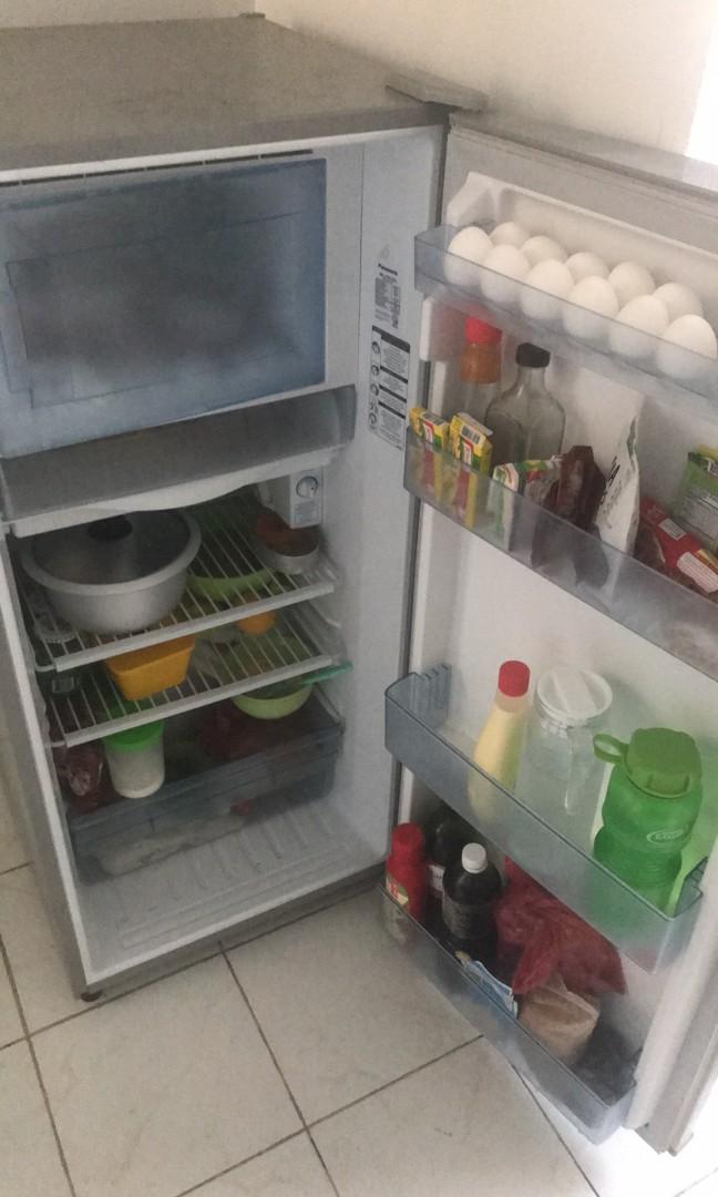 Second hand Refrigerator, TV & Home Appliances, Kitchen Appliances