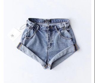 (Category: ) located in . Submitted by salty (Listing ID 1035131142, Image 1). Description: .