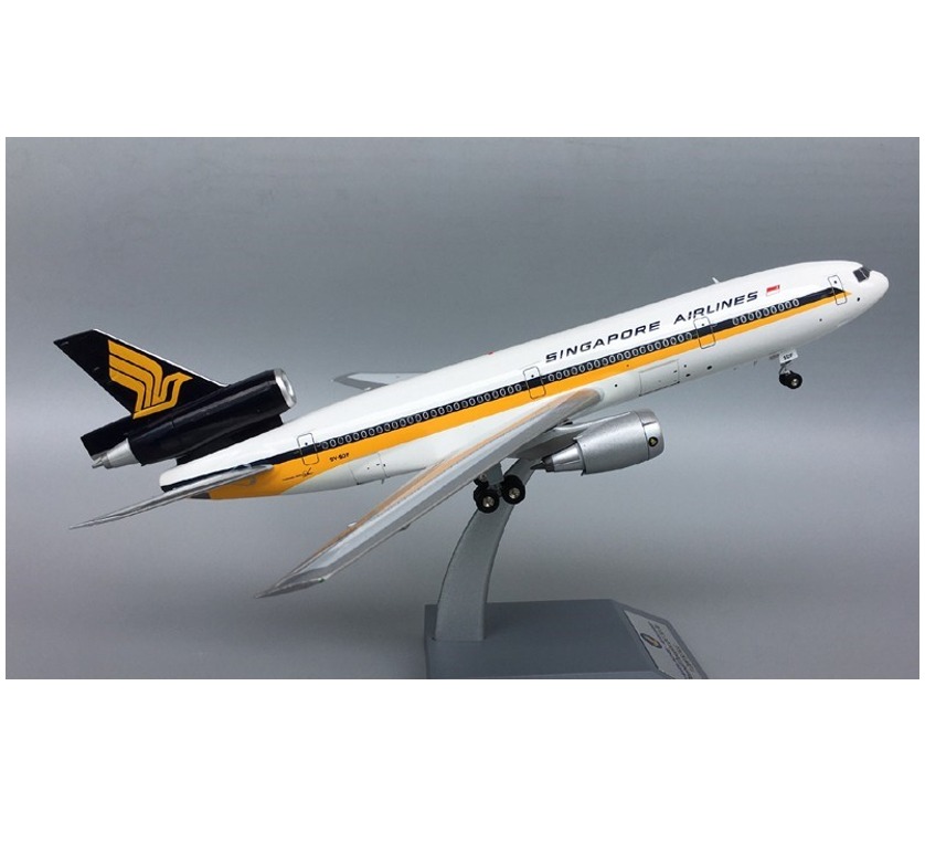 お気に入り Singapore Airline (SIA) McDonnell-Douglas DC-10-30 Model (1 民間航空機