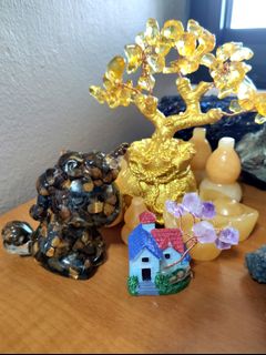 (Category: ) located in . Submitted by thrification (Listing ID 1035174911, Image 1). Description: .