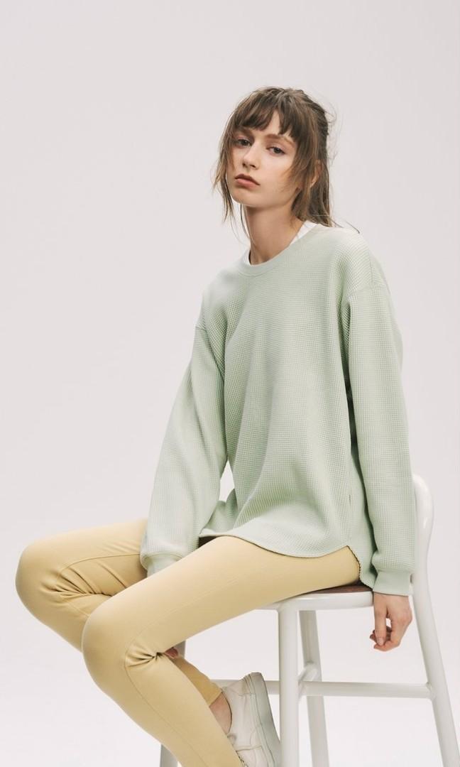 Uniqlo Women Waffle Oversized Crew Neck 