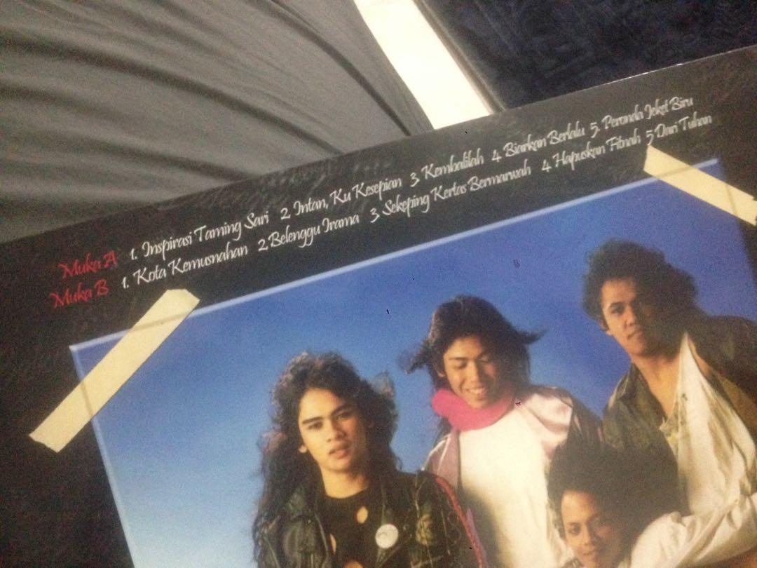 Wings Belenggu Irama Lp Green Vinyl Music Media Cd S Dvd S Other Media On Carousell