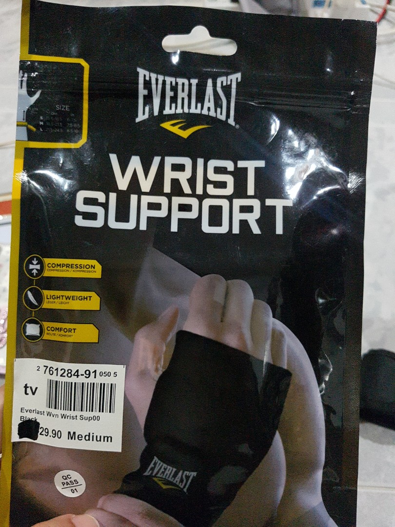 Wrist Support Everlast, Sports Equipment, Exercise & Fitness, Toning