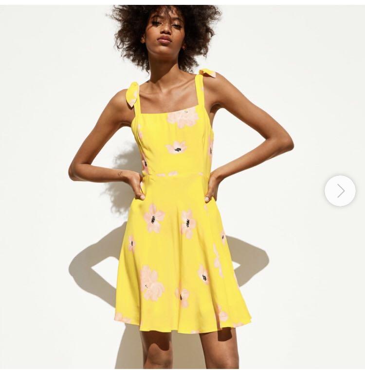 Yellow dress with pink flowers 2025