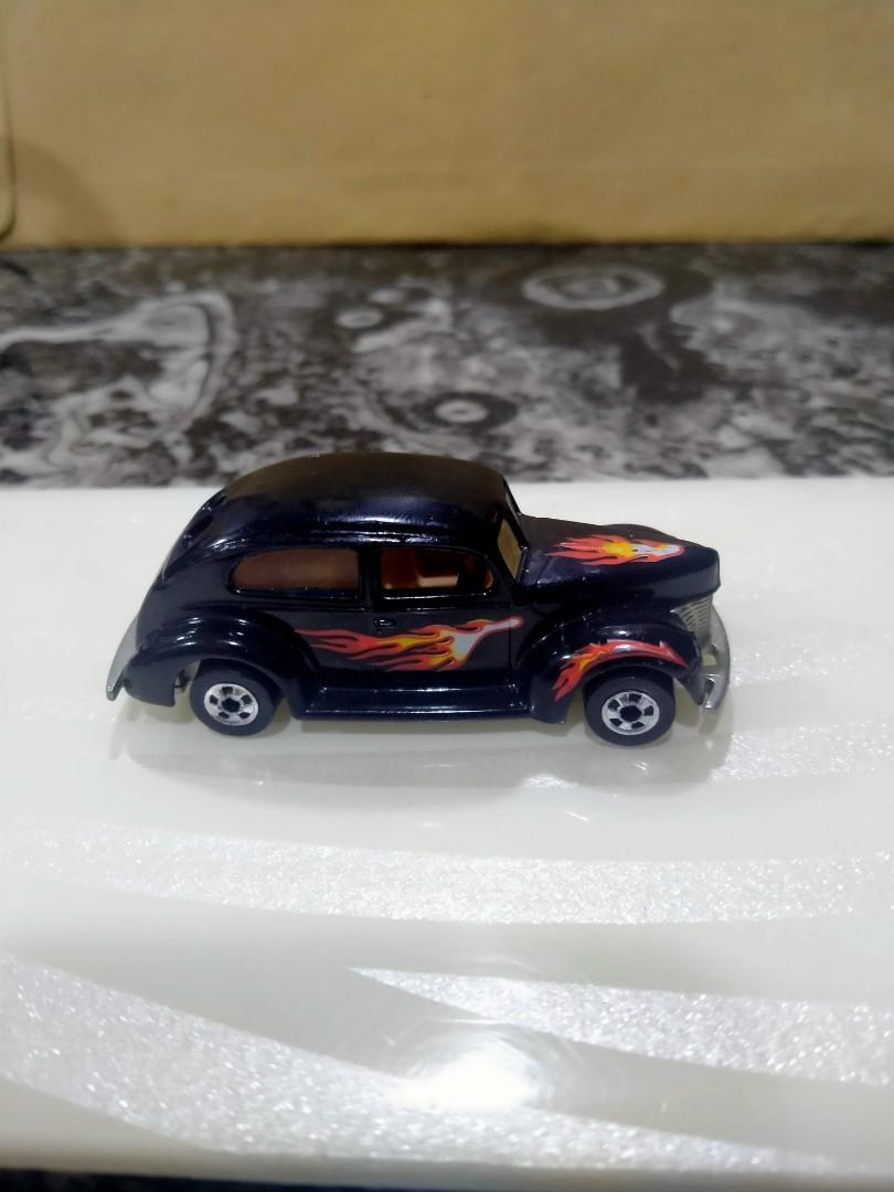 hot wheels 40 ford 2 door 1982