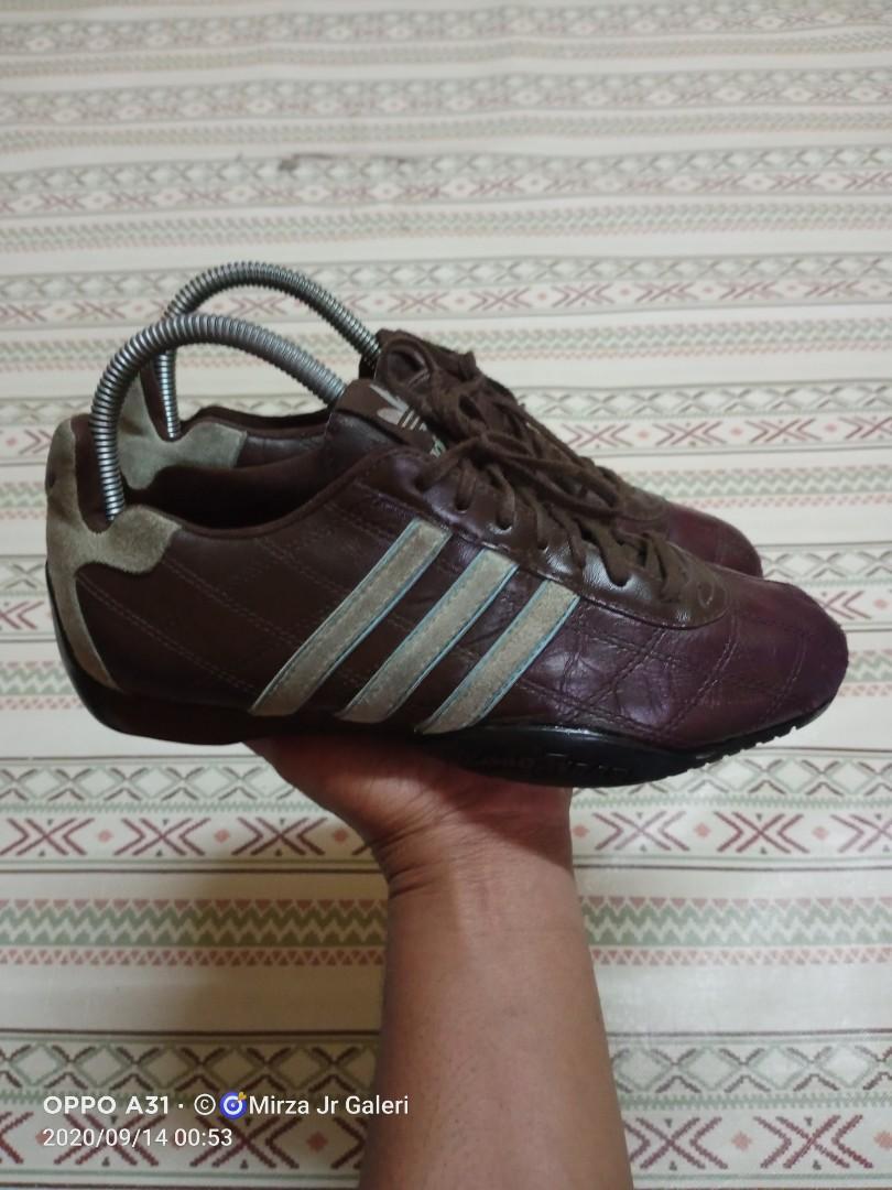 Joven Otros lugares conciencia Adidas Tuscany (2004) 5uk, Men's Fashion, Footwear, Sneakers on Carousell