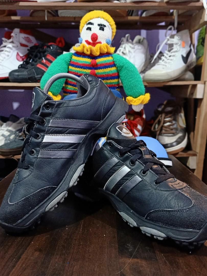 Adidas university golf shoes deals