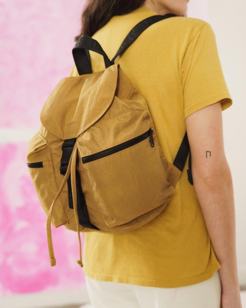Baggu Backpack 名牌 手袋及銀包 Carousell Baggu Backpack 名牌 手袋及銀包 Carousell