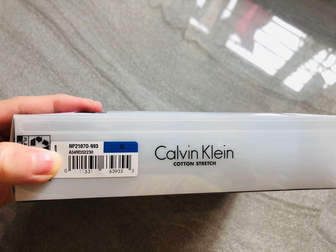 Lot of 2 Calvin Klein Briefs Size XL (NP21670)