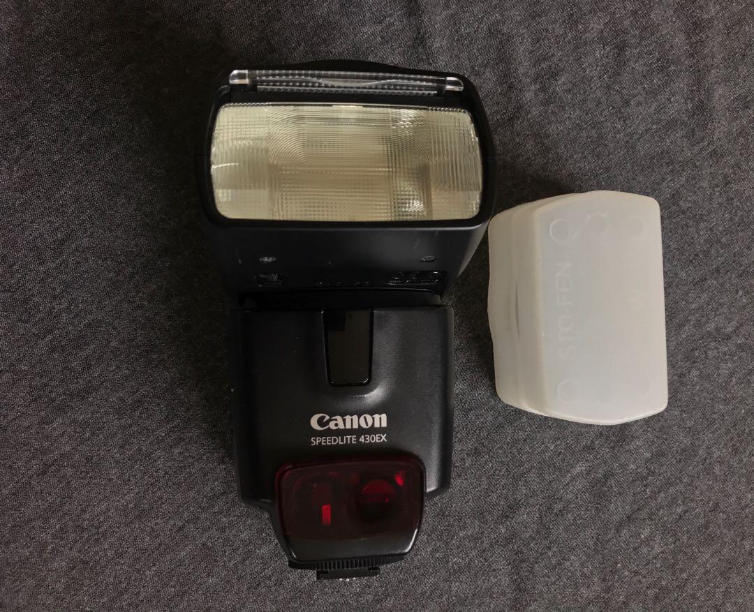 Canon Flash Speedlight EX430 (Category: Flashes) located in Makati City. Submitted by alimak (Listing ID 1035367566, Image 2). Description: No issues. In good working condition. Comes with Stofen diffuser..