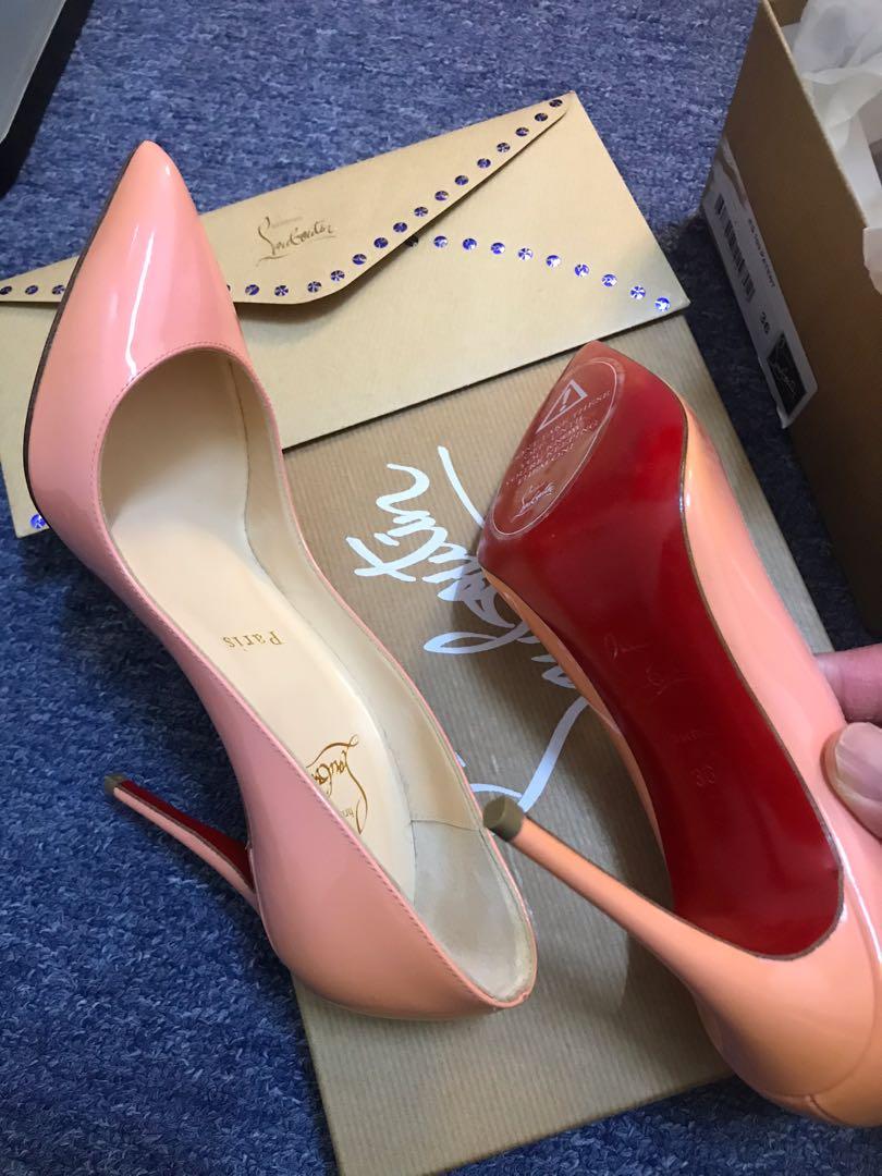 size 9 red bottoms